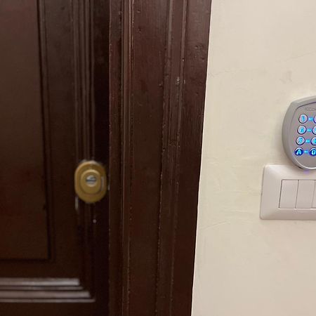 Appartamento Residenza Santi Ai Monti Roma Esterno foto