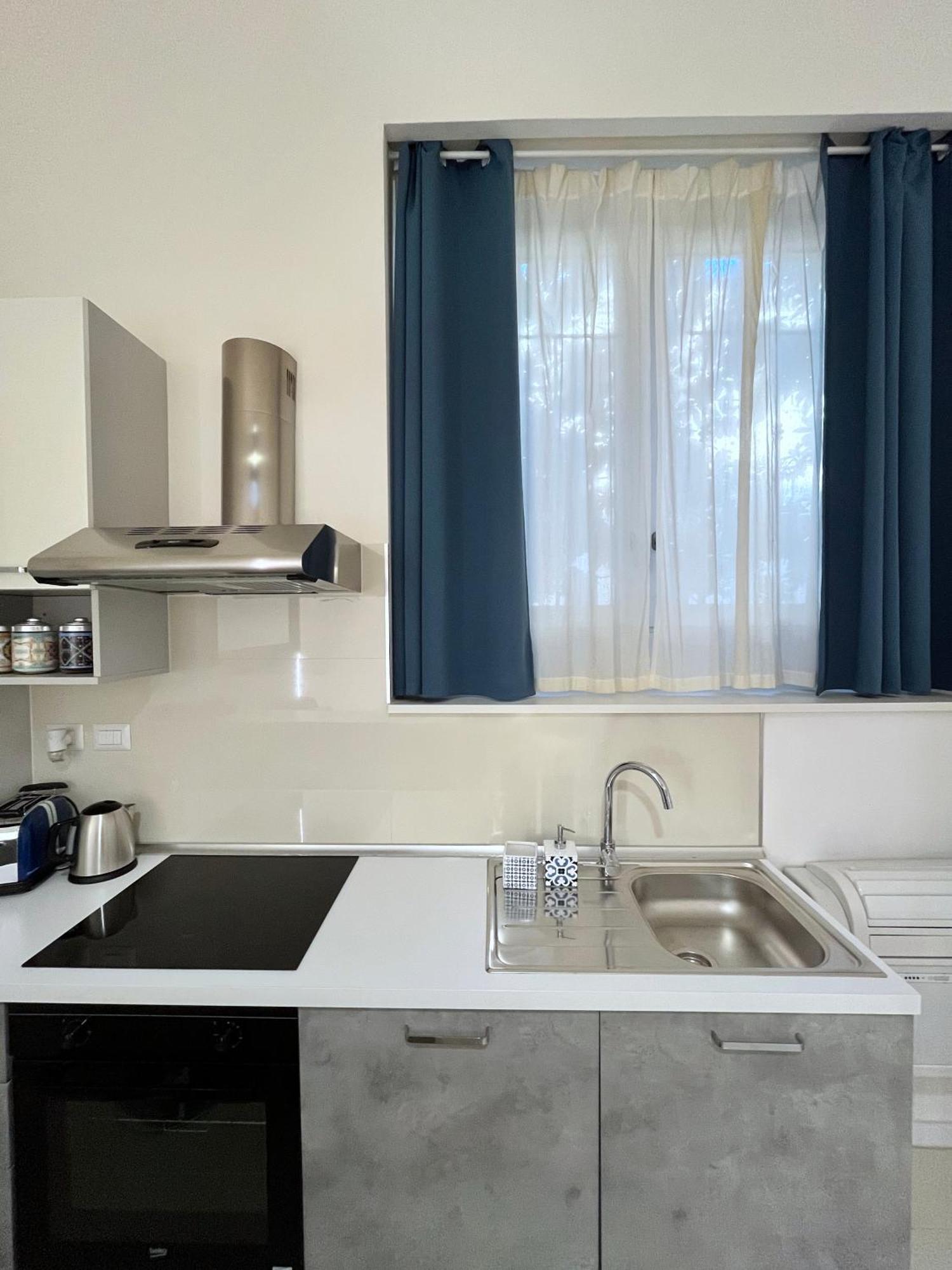 Appartamento Residenza Santi Ai Monti Roma Esterno foto